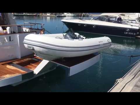 Customized hydraulic system for swimming platform of Menorquin 54