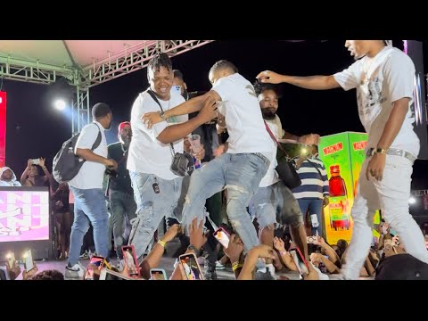 This happened to Deno Crazy When 450 Touch Di stage, 1Skimask, Stalk Ashley, Bayka Live Perform