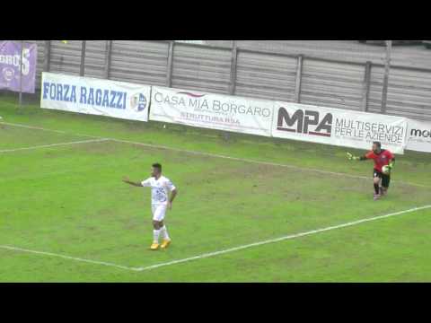 Calcio 10a giornata del Campionato di Eccellenza GirA, Borgaro vs Volpiano18 10 2015