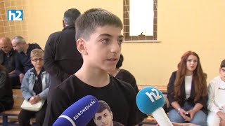 Մխիթարի կազմվածքը, աչքերի գույնը. ռեկորդս հենց նրան եմ նվիրում. Առաքել Պետրոսյան: Լրաբեր