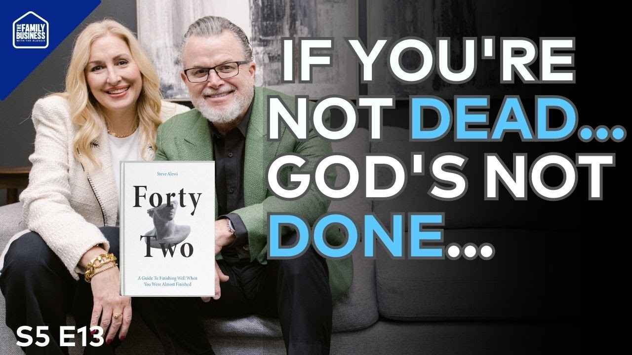 Forty-Two: The Book Is Here! (Reviews, New Stories and Sneak Peeks) | S5 E13 Forty-Two: The Book Is Here! (Reviews, New Stories and Sneak Peeks) | S5 E13