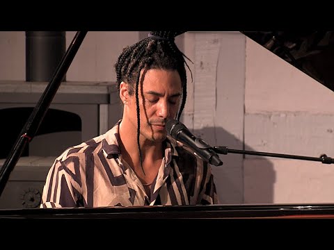 “Guantanamera“ by Jorge Luis Pacheco - Piano Solo Concert