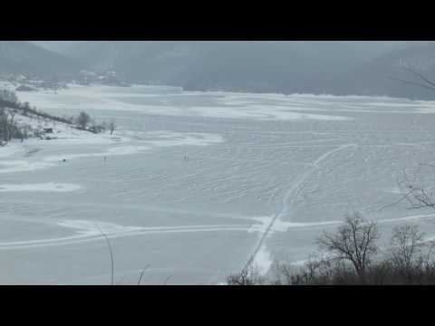 Lacul Cincis, inghetat