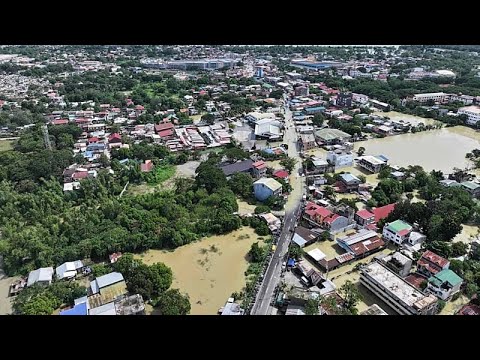 Scenes of destruction after Super Typhoon Fung-wong hits the Philippines