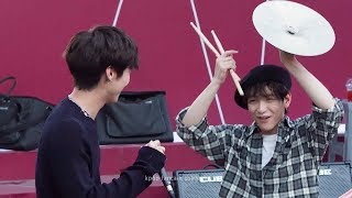 N.FLYING(엔플라잉) Kim Jae Hyun(김재현) drums performance 'The Real(진짜가 나타났다)' fancam [181007 강남역 버스킹 직캠]