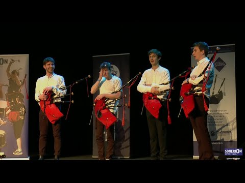 2021 Quatuor La Bande à Mc Raud     Kevrenn Alre           Concours Cornemuse Kemper 18 dec