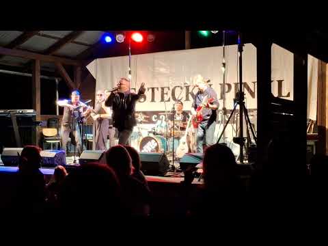 Jiřina Lysáková - Jiřina Lysáková ft. SEKEC - Báječná ženská (LIVE cover, Břesteck