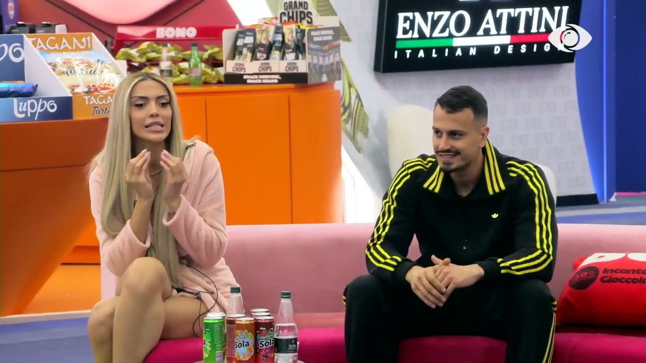 Banorët diskutojnë se kush janë ninxhat e natës