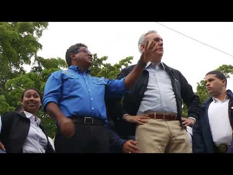 Abinader evalúa daños en zonas afectadas por inundaciones