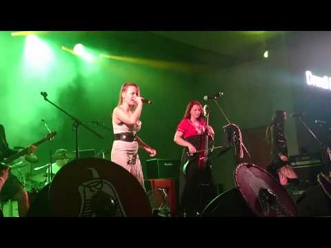 PERCIVAL SCHUTTENBACH - SVANTEVIT - BRENNA 2015