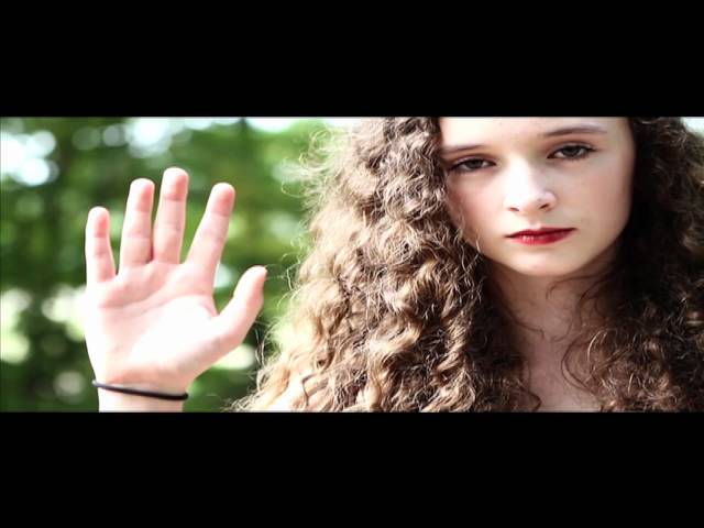 Vídeo relacionado con Shut Out (Hamilton High Book 2) (English Edition)