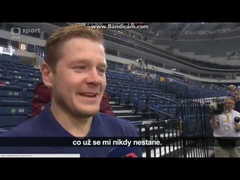 Petri Kontiola apologizes to the reporter for not knowing (I don't know)
