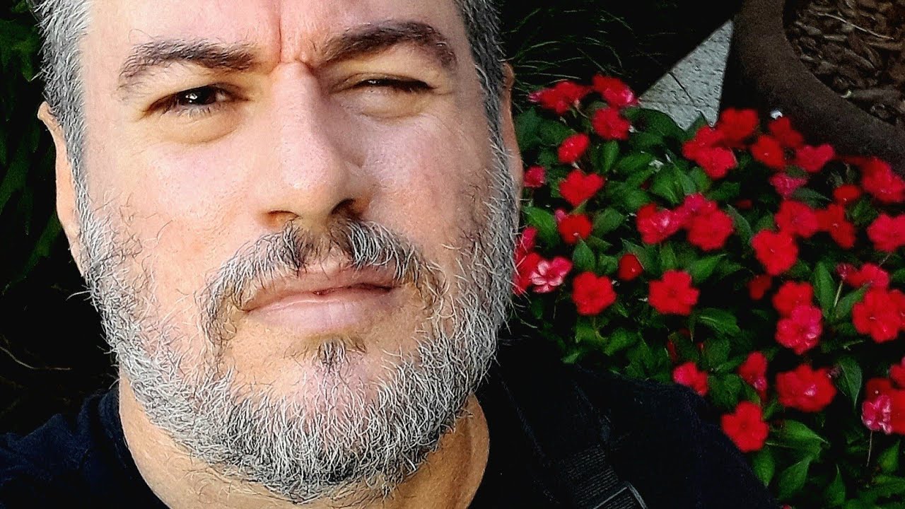 REFLEXÕES DE UM GAY QUARENTÃO