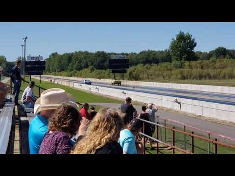 2021 Pure Stock Muscle Car Drag Race: 1969 Yenko Camaro vs 1969 COPO 427 Camaro