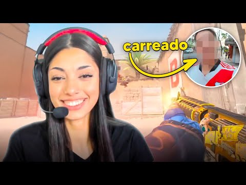 CARREANDO a un JUGADOR de FUTBOL