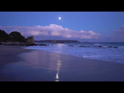 Splashing Waves All Day on Playa Encuentro - Refreshing and Relaxing on a Hot Summer Beach