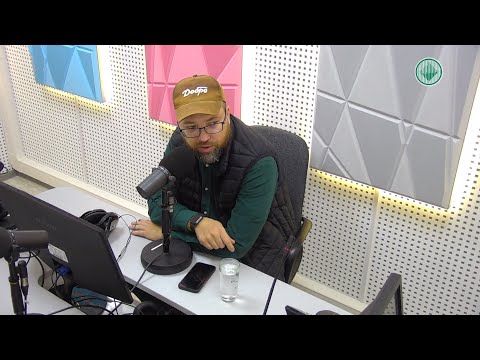 Мирнинский театр открывает сезон с «Рыжим» и «Тревожными людьми»