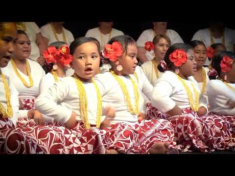 Ko e matini ha tautolu ko Iehova nisi (Lologo 305), Kua ofania au - Tau Afine Niue