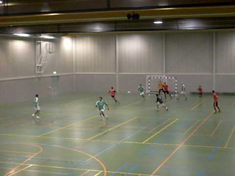 Zaalvoetbal Middenstip - Andarinyo 2