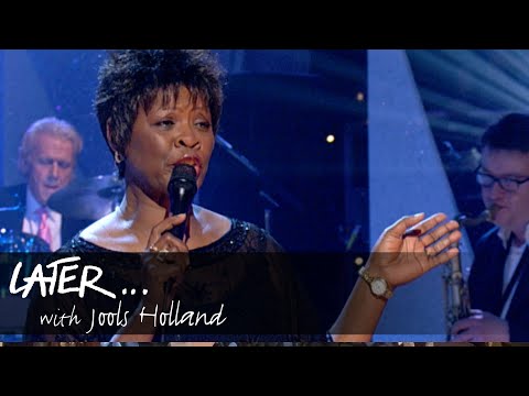 Irma Thomas - Time is On My Side (Jools' Annual Hootenanny 2005)