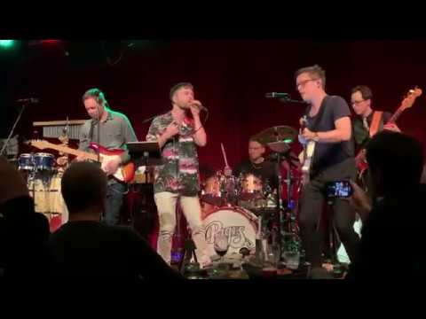 Pages Tribute - You Need A Hero - Live Fasching, Stockholm 2019