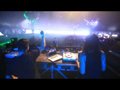 Steve Aoki and Dan Sena - Omega feat. Miss Palmer (Tomorrowlands 2013 Dim Mak Stage