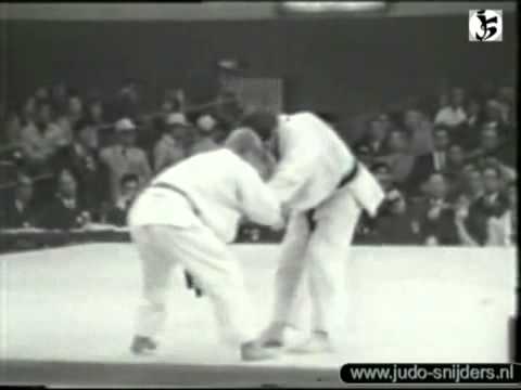 Judo / OS 1964 / -80 kg / 1e ronde: Le Berre - Hofmann