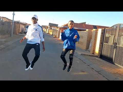 Kamo Mphela -percy tau feat Nobantu Vilakazi dance challenge