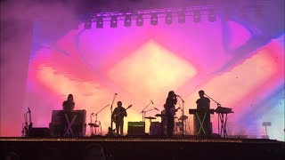 TAME IMPALA @ MAD COOL 2018 // Keep On Lying