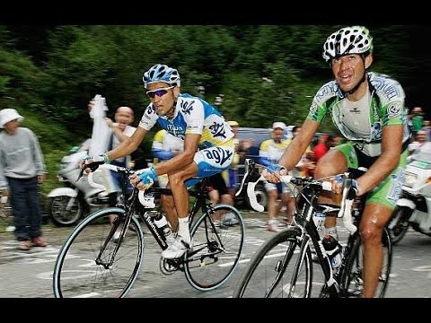 Tour de France 2006 - stage 10 - First mountain stage, everybody wants to go in the breakaway