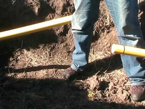 Repairing polyethylene gas pipe using a Continental...