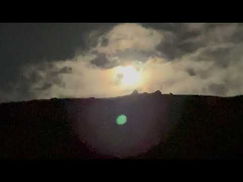 TikTok Trick to Taking a Photo or Video of the Moon on iPhone, How to Take iPhone Photos of the Moon