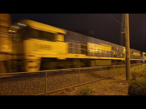 2MP5 Pacific National's Intermodal Freight Service 30/12/24