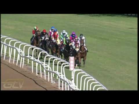 20210502 Hollywoodbets Greyville express clip Race 6 won by CAPTAIN'S RANSOM