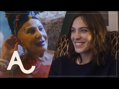 Alexa Meets The Queen Of Soho｜ALEXACHUNG（アレクサ・ミーツ・ザ・クイーン・オブ・ソーホー (Alexa Meets The Queen Of Soho | ALEXACHUNG)