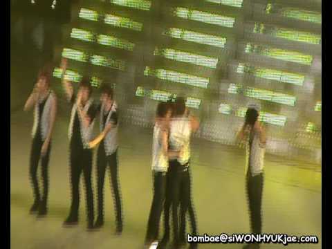 091129  Angela - [HyukCam] Super Show II @BKK