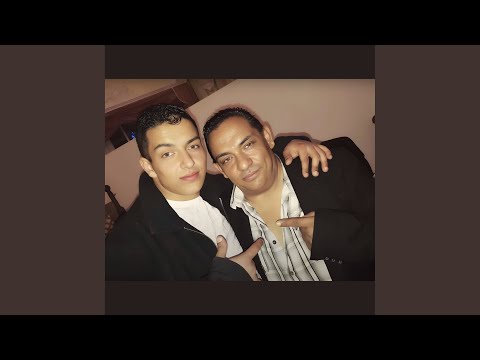 Van egy pici házikó