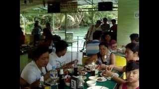 preview picture of video 'Summer vacation/LOBOC riverview floating resto,BOHOL.'