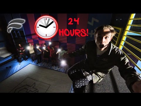 24 HOUR CHALLENGE SUPER TRAMPOLINE PARK! (SNEAKING IN)