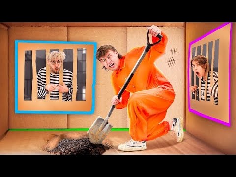 WIR BRECHEN AUS einem PAPPGEFÄNGNIS AUS! (in REALLIFE)