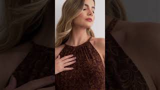 Vídeo Vestido Justo Tule Estampado Innocence