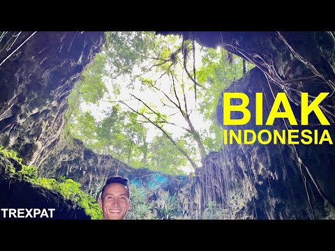 Indonesia - Biak island 🇮🇩🦀 | Travel guide