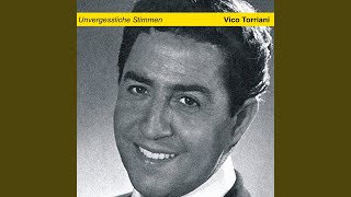 Kadr z teledysku Silberfäden tekst piosenki Vico Torriani