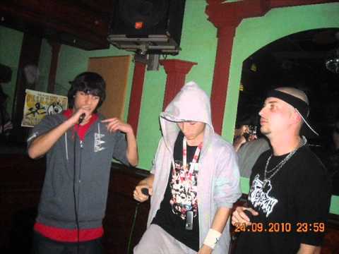 Snake - Da vidim ruke gore ft. Altruist,Toxical,Luckety.wmv