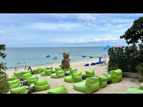Teddy Weed beach club | Lamai | Koh Samui | Thailand | Live on the beach