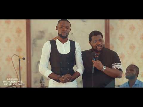 Smith-mako dans medley je laisse parler mon cœur+ta main ns touche feat Frère Emmanuel Musongo