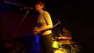 Allo Darlin' - We Come From The Same Place, live @ privat, Köln 01.12.2014