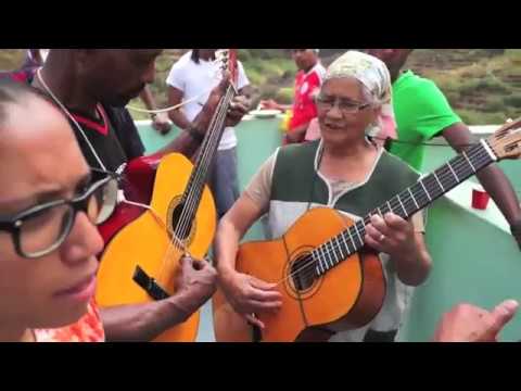 Ribeira Prata, São Nicolau, Cabo Verde. com Guitarra de  MANA ILDA
