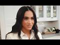 The Odd Moment From Meghan S Show That Has Everyone Scratching Their Heads