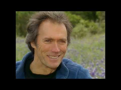 Barbara Walters and Clint Eastwood share flirtatious moment in classic interview (1982)